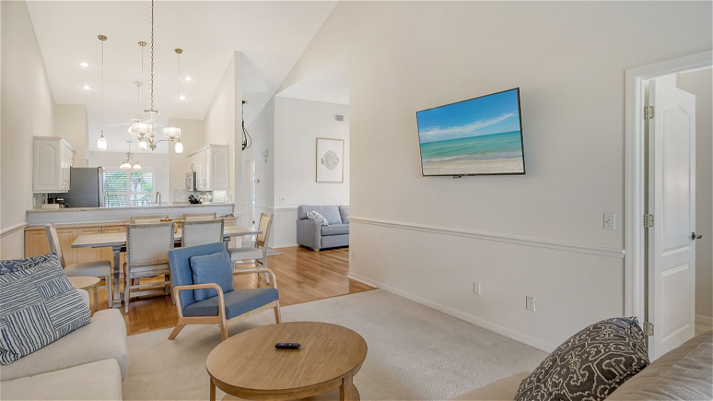 Listing# 125 Property Photo